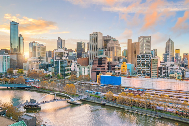 Stunning downtown Melbourne city skyline